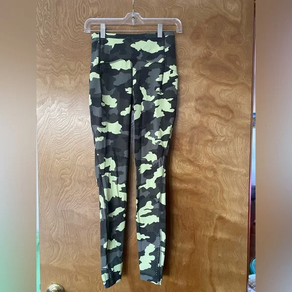 Lulu Lemon Long Leggings Camo Print
